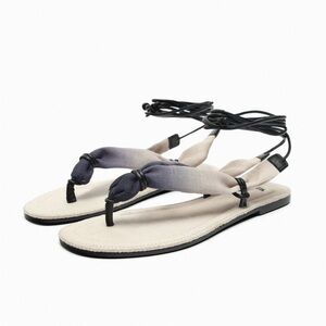 Zara LACE UP FABRIC FLAT SLIDER SANDALS. Off White. Size 6.5. New with Tags.